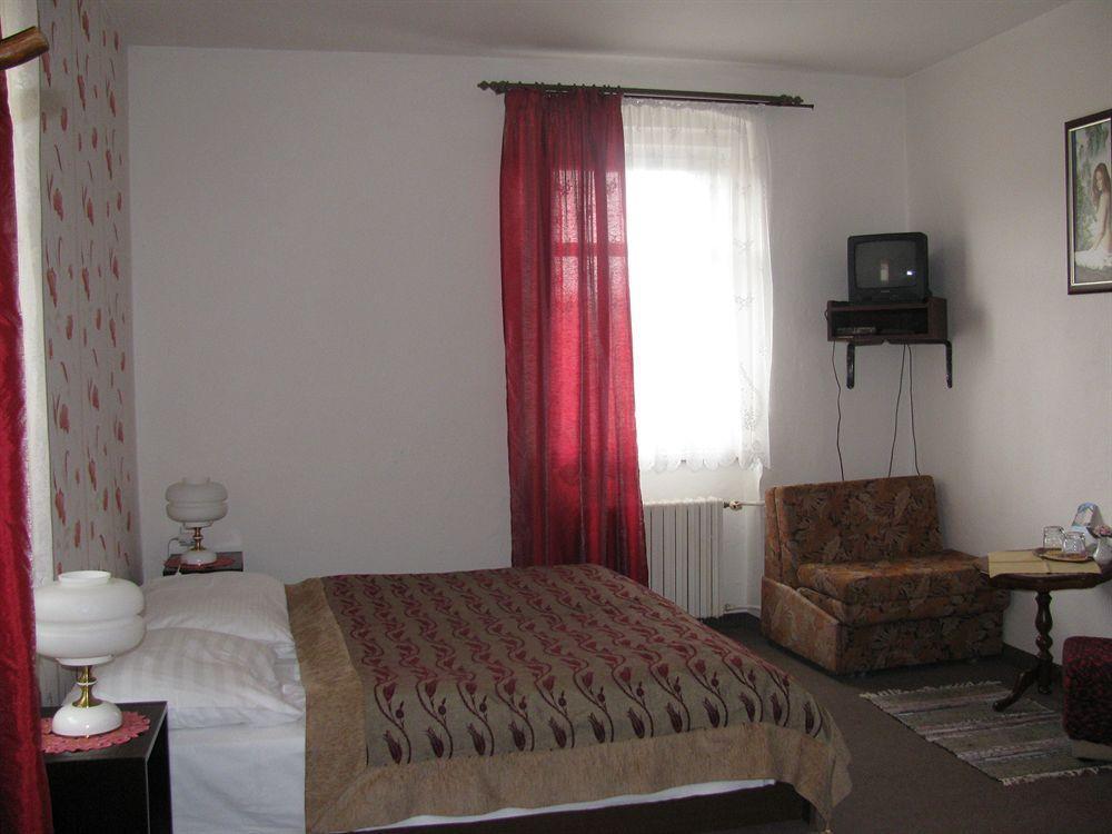 Hotel Diamant Karlowe Wary Zewnętrze zdjęcie