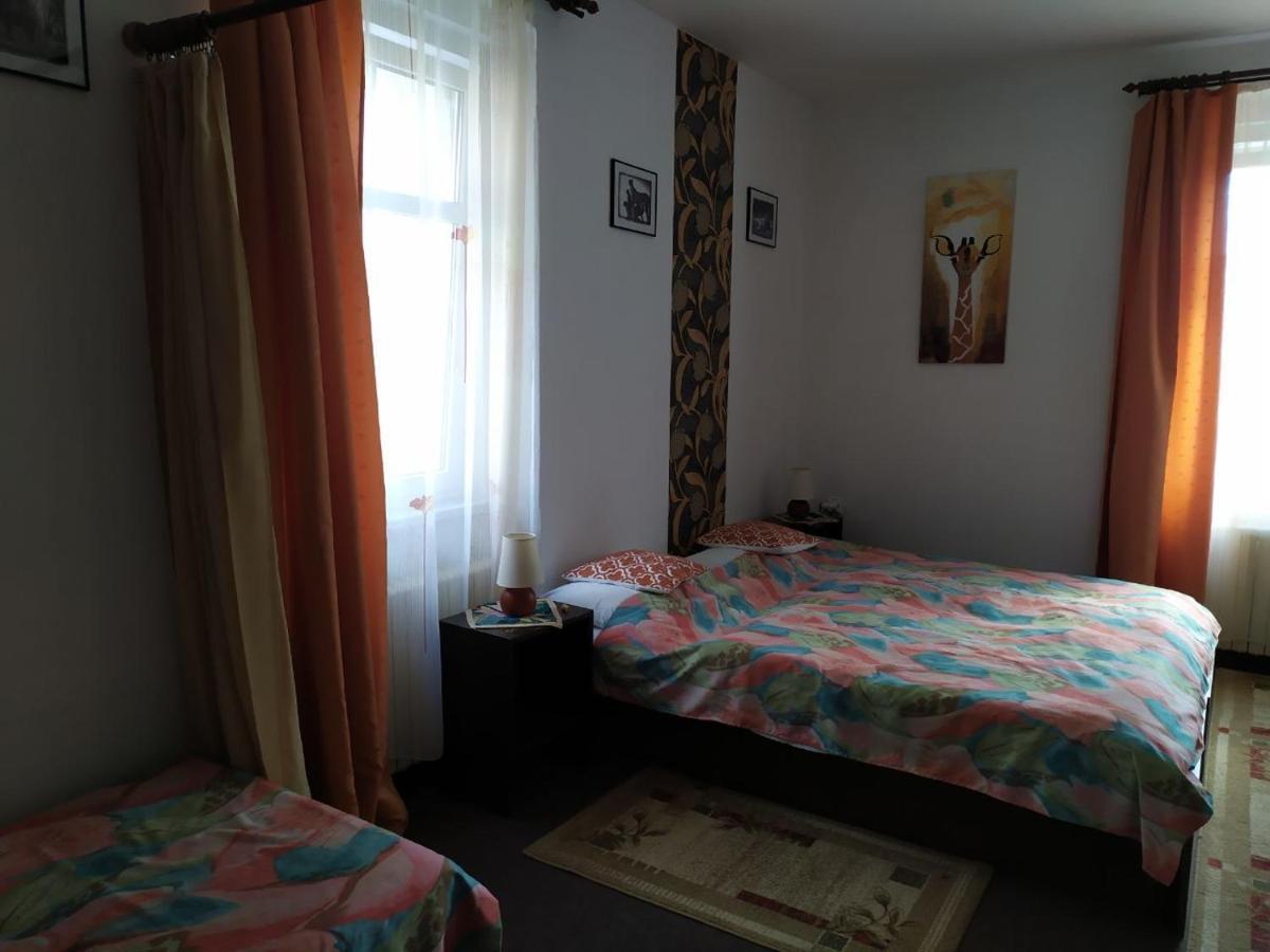 Hotel Diamant Karlowe Wary Zewnętrze zdjęcie